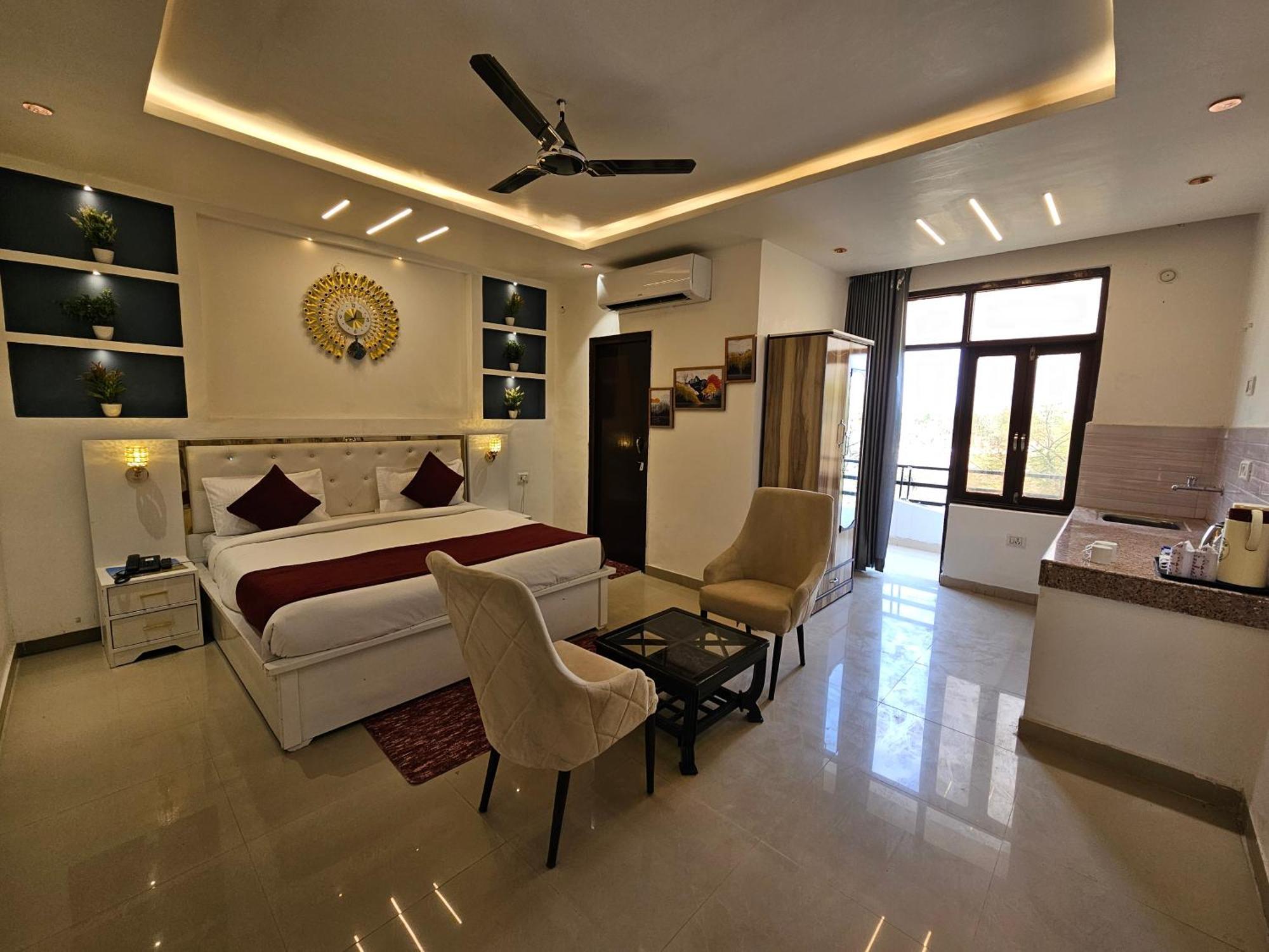 Elegance Resort Vrindāvan Zewnętrze zdjęcie