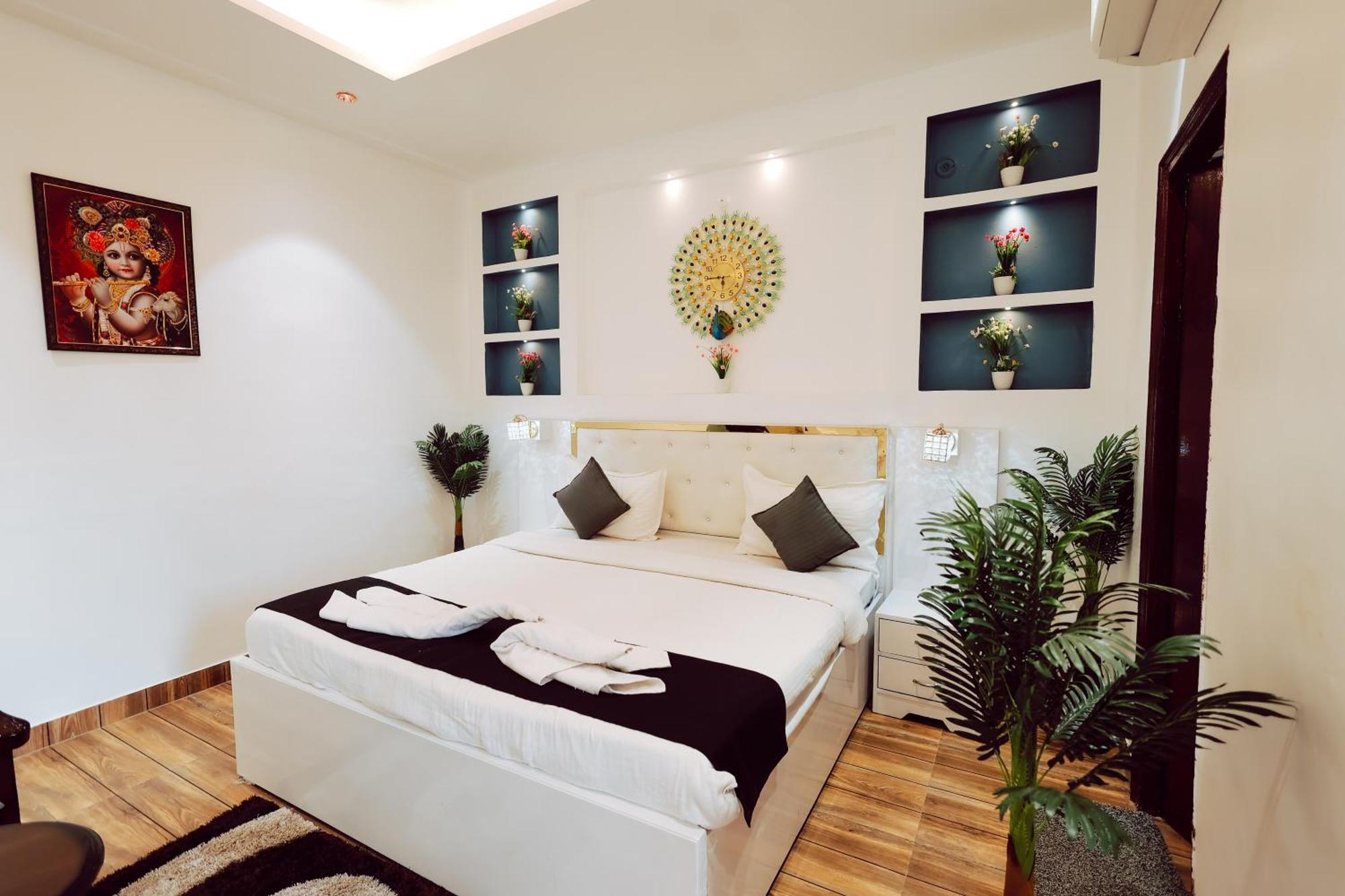 Elegance Resort Vrindāvan Zewnętrze zdjęcie
